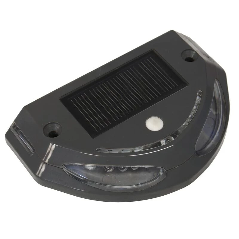 TAYLOR MADE Boat Docking Solar LED 3-Color Dock Light 1 TAYLOR MADE Boat Docking Solar LED 3-Color Dock Light